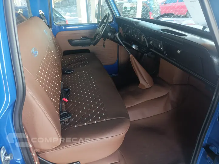 F1000