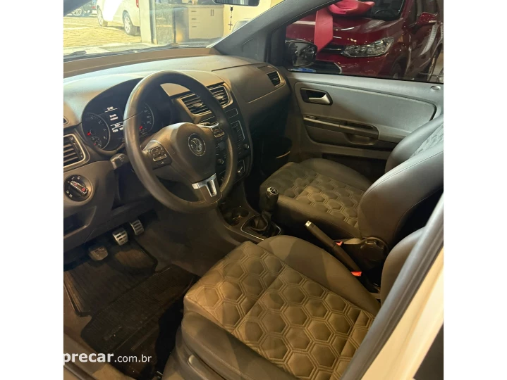 FOX 1.6 MI SELEÇÃO 8V FLEX 4P MANUAL