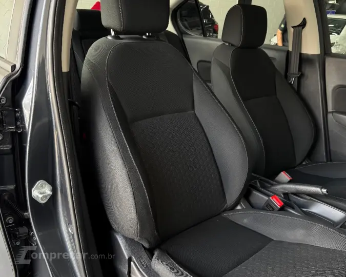 CITY Sedan LX 1.5 Flex 16V 4p Aut.