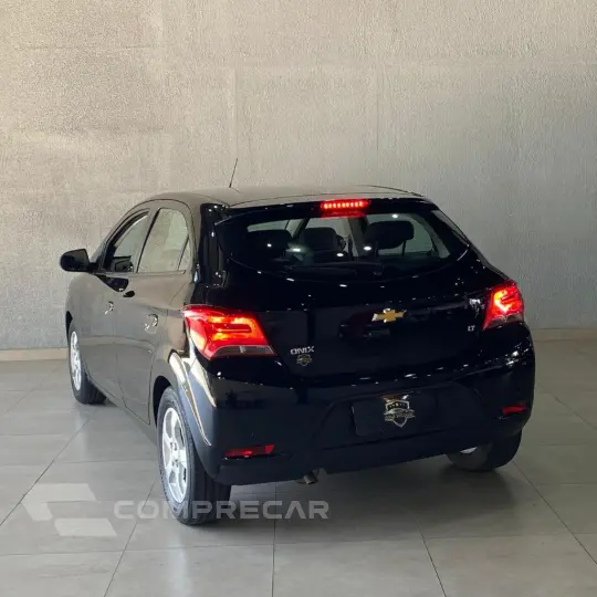 ONIX HATCH LT 1.4 8V FlexPower 5p Aut.