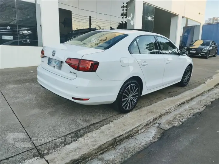 JETTA 2.0 TSI Highline 211cv