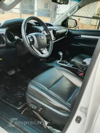 Hilux Caminhonete 2.8 16V SRV 4X4 DIESEL CABINE DUPLA AUTOMÁ