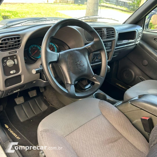 BLAZER 2.4 MPFI 4X2 8V