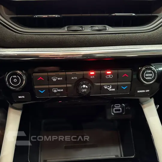 Commander Overland T270 1.3 TB Flex Aut.
