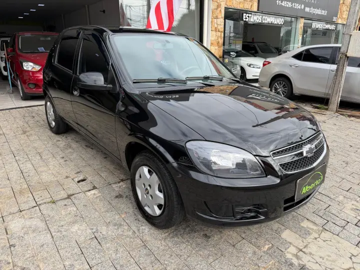 CELTA 1.0 MPFI LT 8V