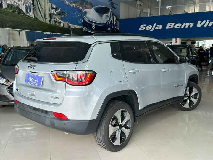 COMPASS 2.0 16V DIESEL LONGITUDE 4X4 AUTOMÁTICO