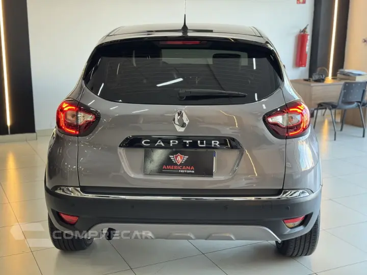 Captur 1.6 16V 4P FLEX SCE LIFE X-TRONIC CVT