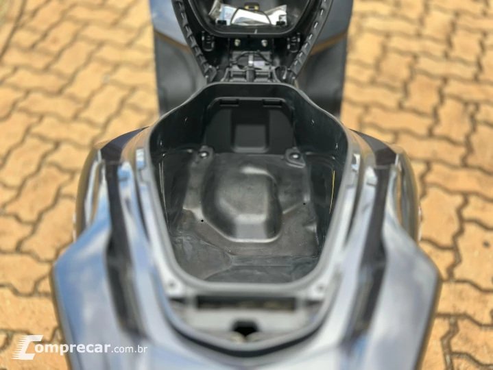 PCX 160