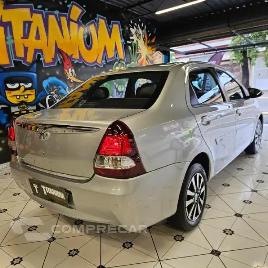 ETIOS PLATINUM SEDAN 1.5 FLEX MANUAL