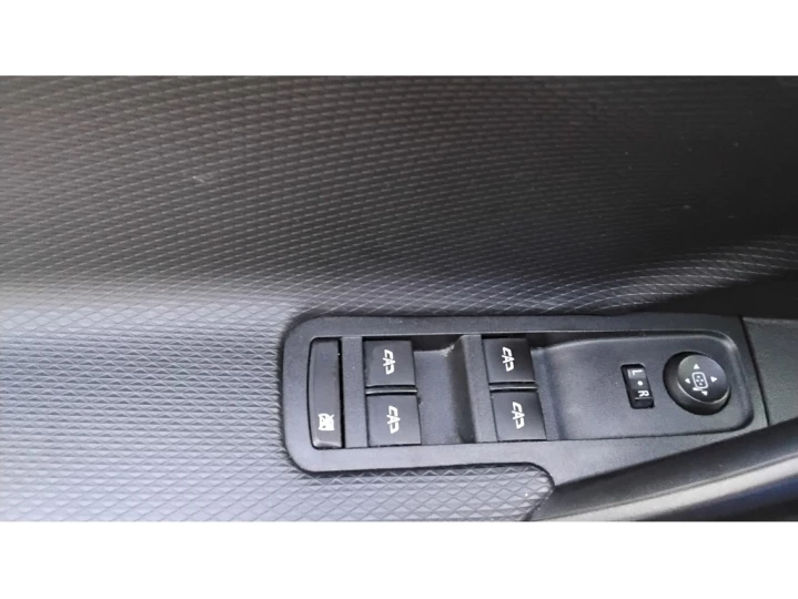 TRACKER 1.0 TURBO FLEX AUTOMÁTICO