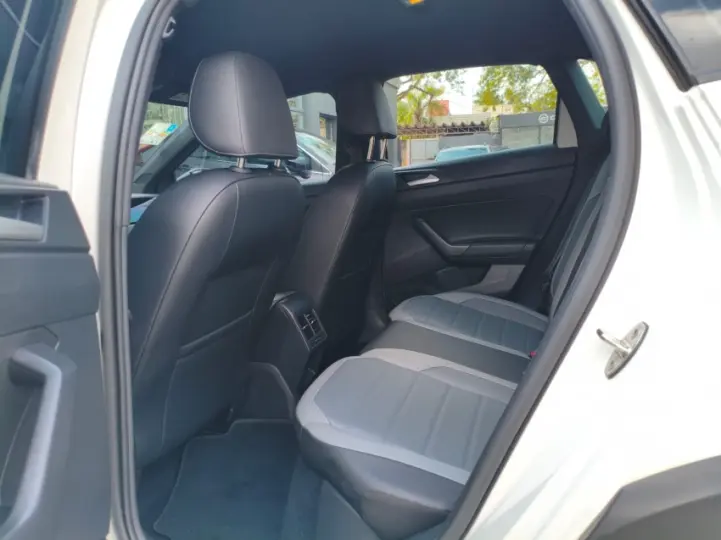 NIVUS 1.0 200 TSI Highline
