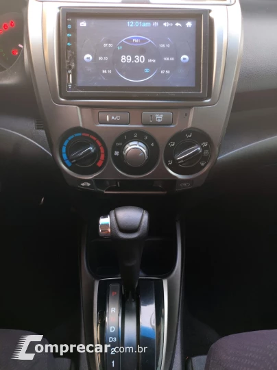 CITY 1.5 LX Sedan 16V