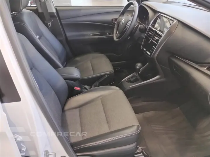 YARIS 1.5 16V FLEX SEDAN XS MULTIDRIVE