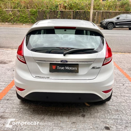 FIESTA 1.6 Titanium Hatch 16V