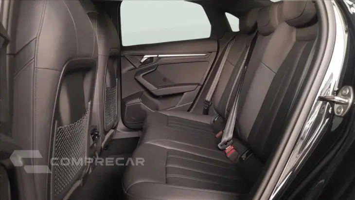 A3 2.0 40 TFSI MHEV SEDAN PERFORMANCE BLACK S-TRO