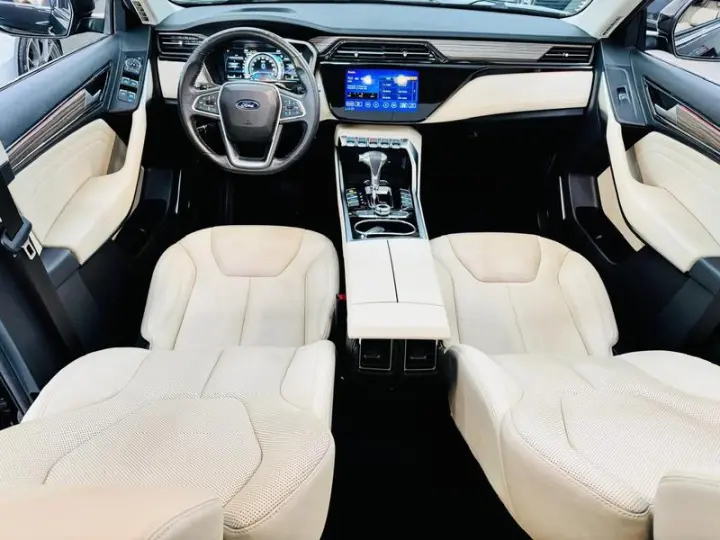 TERRITORY TITANIUM 1.5 GTDI ECOBO