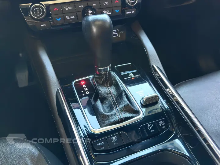 COMMANDER 2.0 TD380 TURBO DIESEL OVERLAND AT9
