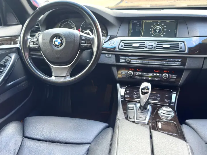 550i 4.4 SEDAN V8 32V GASOLINA 4P AUTOMÁTICO