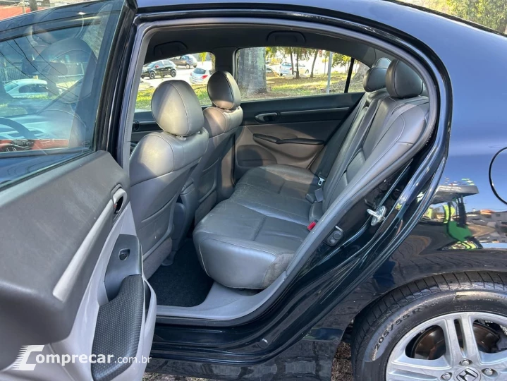 Civic Sedan EXS 1.8/1.8 Flex 16V Aut. 4p