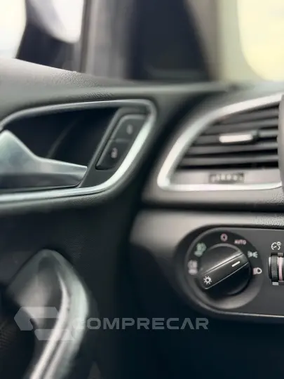 Q3 2.0 TFSI Attraction S Tronic Quattro