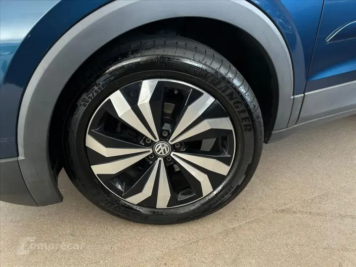 T-CROSS 1.0 200 TSI TOTAL FLEX AUTOMÁTICO