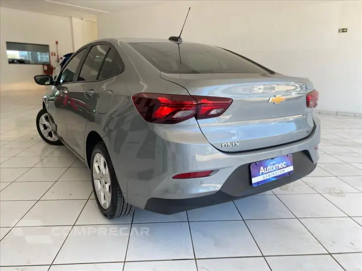 ONIX 1.0 TURBO FLEX PLUS LTZ AUTOMÁTICO