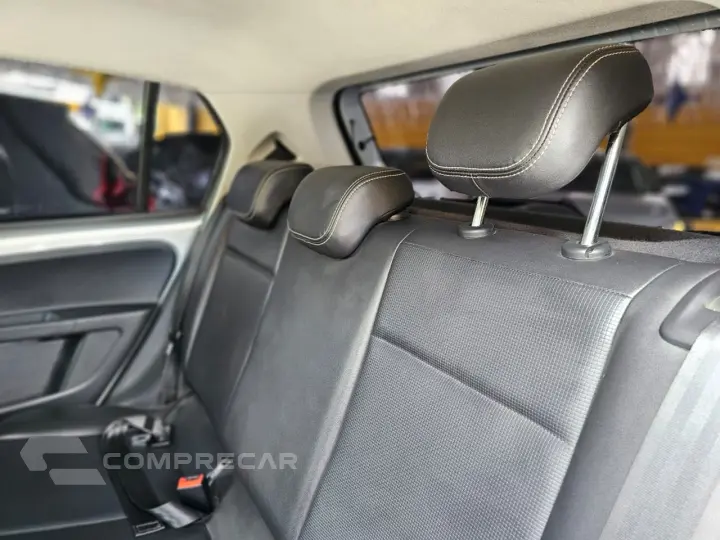 up! cross 1.0 TSI Total Flex 12V 5p