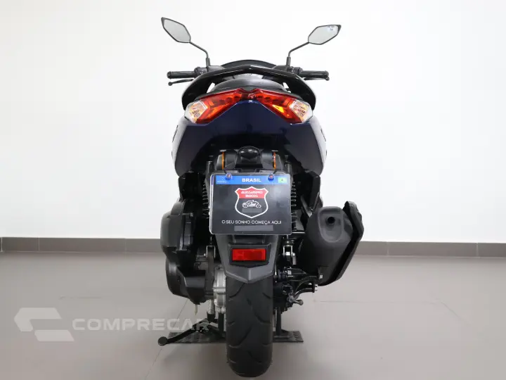YAMAHA NMAX 160 ABS