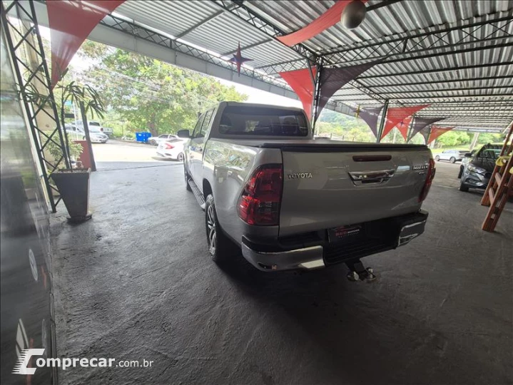 HILUX 2.8 SRX 4X4 CD 16V