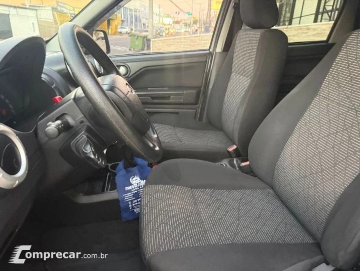 EcoSport XLT 2.0/ 2.0 Flex 16V 5p Mec.