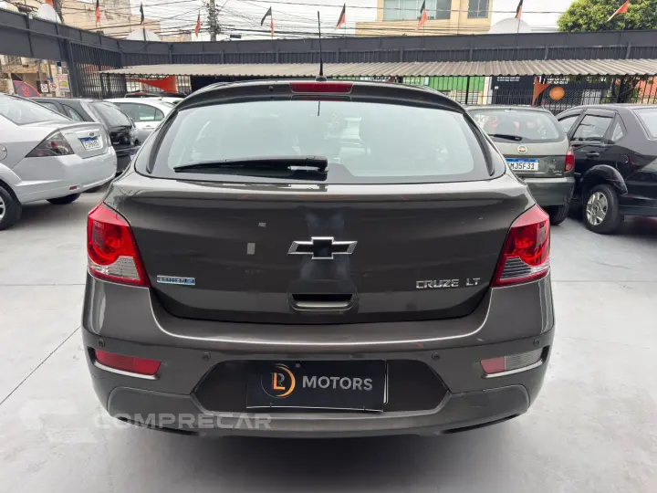 CRUZE 1.8 LT Sport6 16V