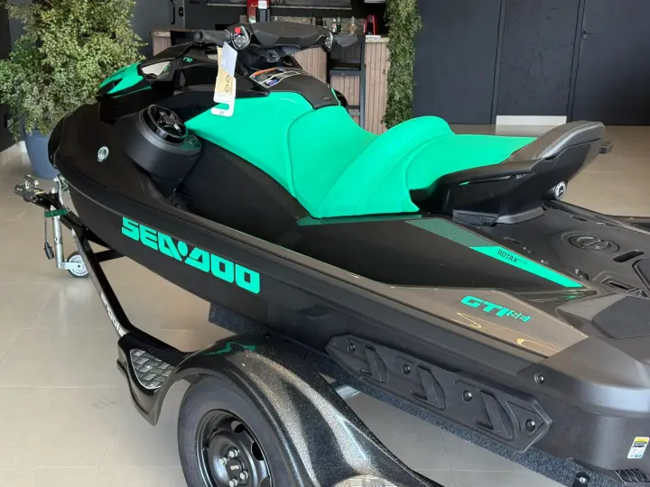 Sea-Doo Gti 170Se com sistema de som BRP + Carreta Angola 20