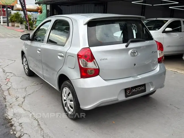 ETIOS HATCH - 1.3 X 16V 4P MANUAL