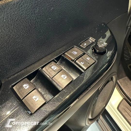 Hilux CD SRV 4x4 2.8 TDI Diesel Aut.