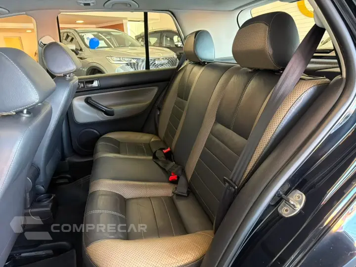 VOLKSWAGEN Golf Sportline 1.6 Mi Total Flex 8V 4p