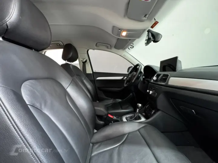 Q3 1.4 TFSI AMBIENTE FLEX 4P S TRONIC