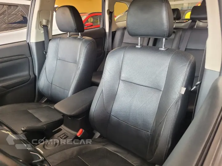 OUTLANDER 2.0 16V 160cv Aut.