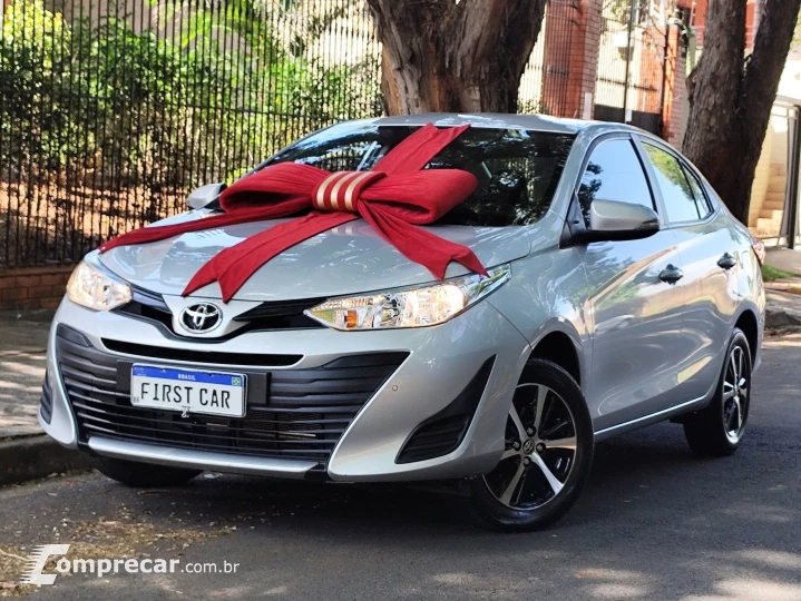 YARIS 1.5 16V FLEX SEDAN XL LIVE MULTIDRIVE