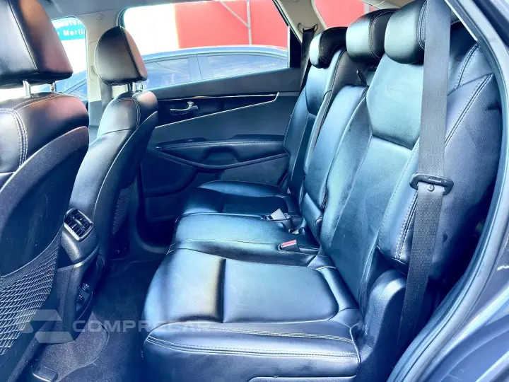 SORENTO 2.4 16V GASOLINA EX 7L AUTOMÁTICO