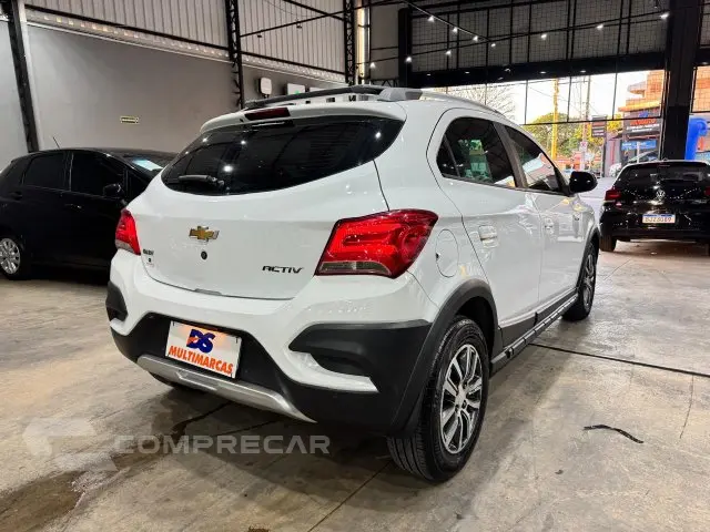 ONIX - 1.4 MPFI ACTIV 8V 4P AUTOMÁTICO