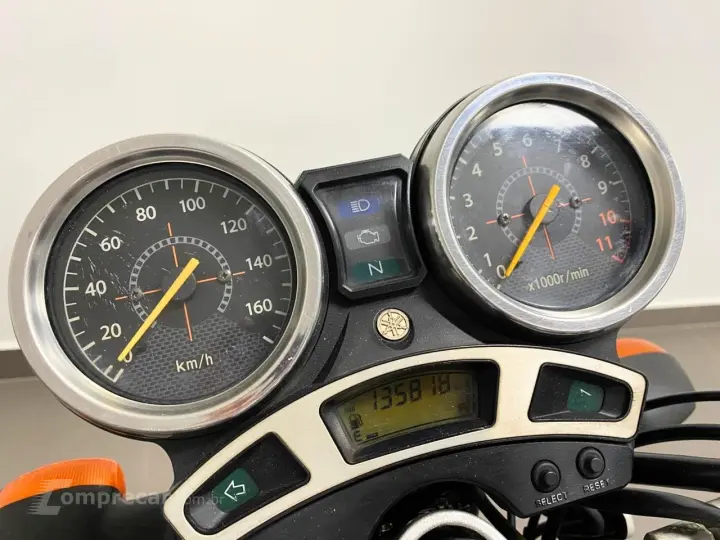 YAMAHA FAZER YS 250