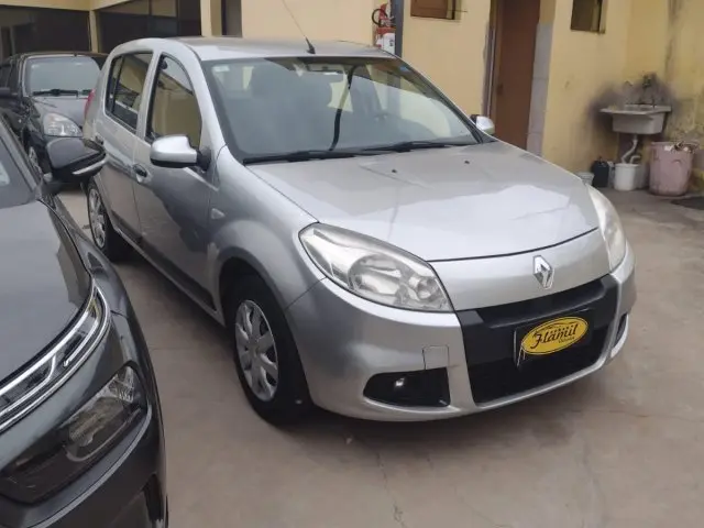 SANDERO - 1.6 EXPRESSION 8V 4P MANUAL