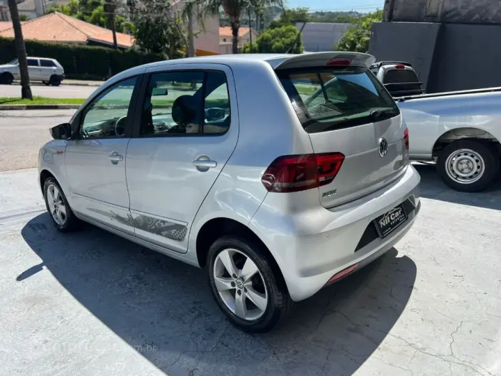 Fox Rock in Rio 1.6 Mi Total Flex 8V 5p