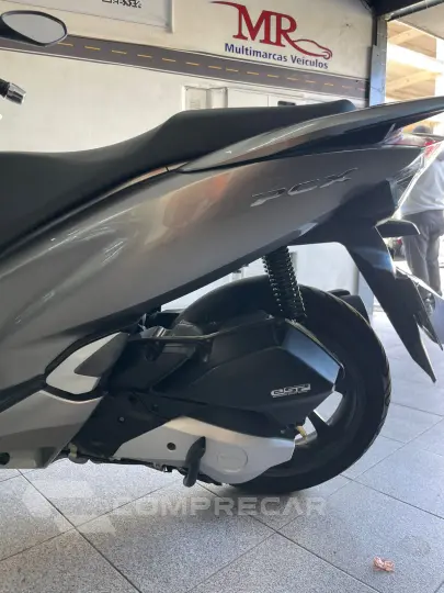 PCX 150 DLX