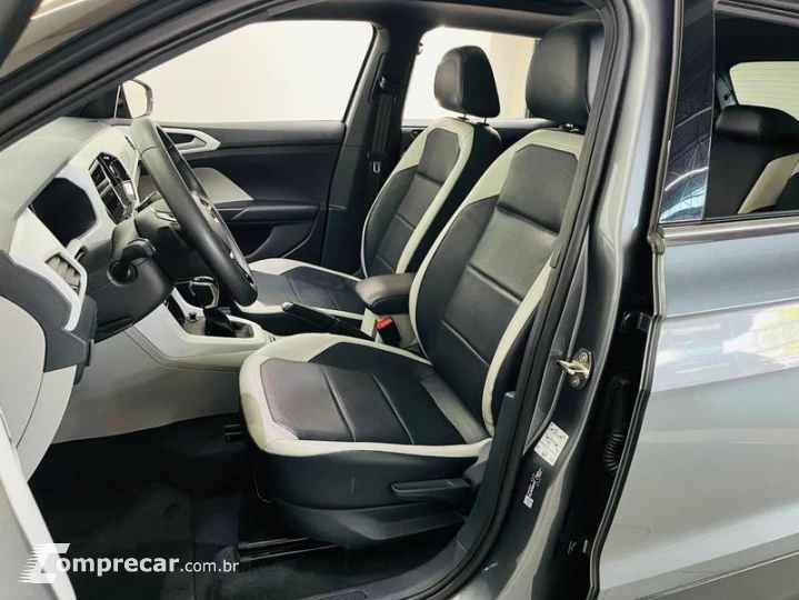 T CROSS HL TSI AE