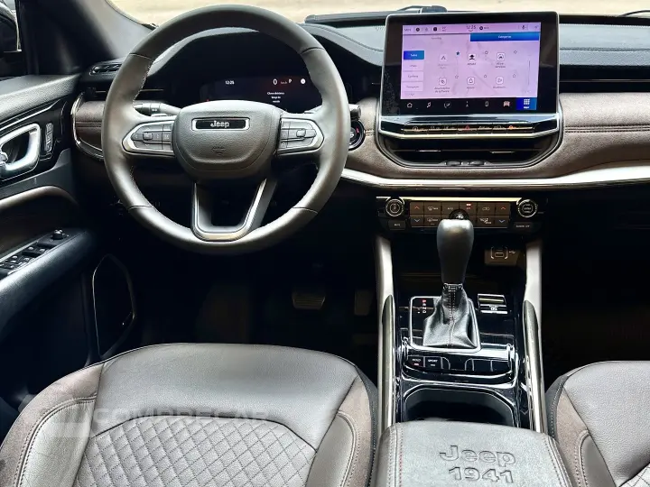 COMMANDER 1.3 T270 TURBO FLEX OVERLAND AT6