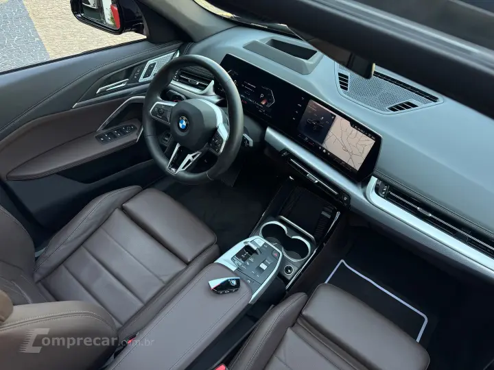 X1 2.0 16V Turbo Gasolina Sdrive20i M Sport Steptronic