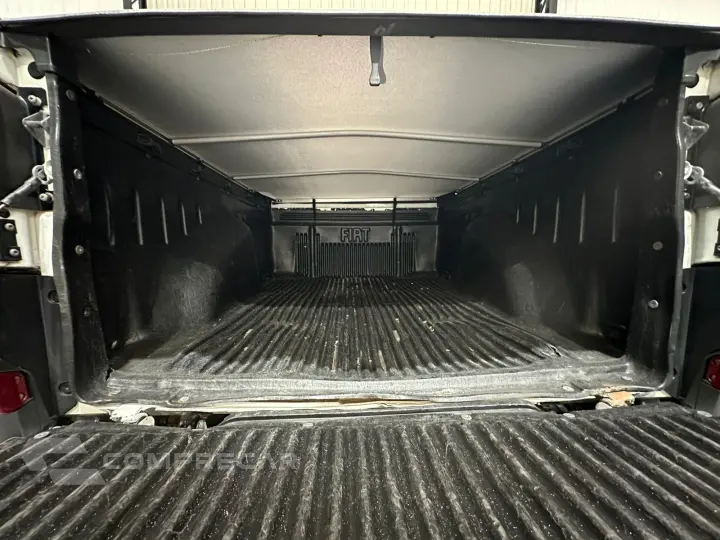 Strada Working HARD 1.4 Fire Flex 8V CS
