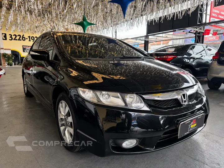 CIVIC 1.8 LXL 16V