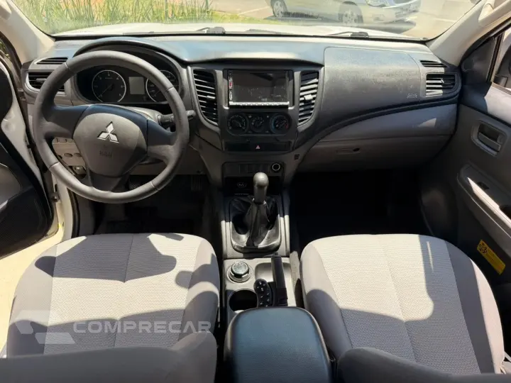L200 TRITON 2.4 16V TURBO DIESEL GL CD 4X4 MANUAL